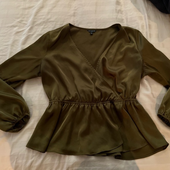 Guess Tops - Used like new Guess long Sleeve Silk Blouse Top . Beautiful Dark green .